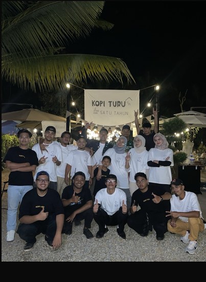The TRUWAY Coffee team